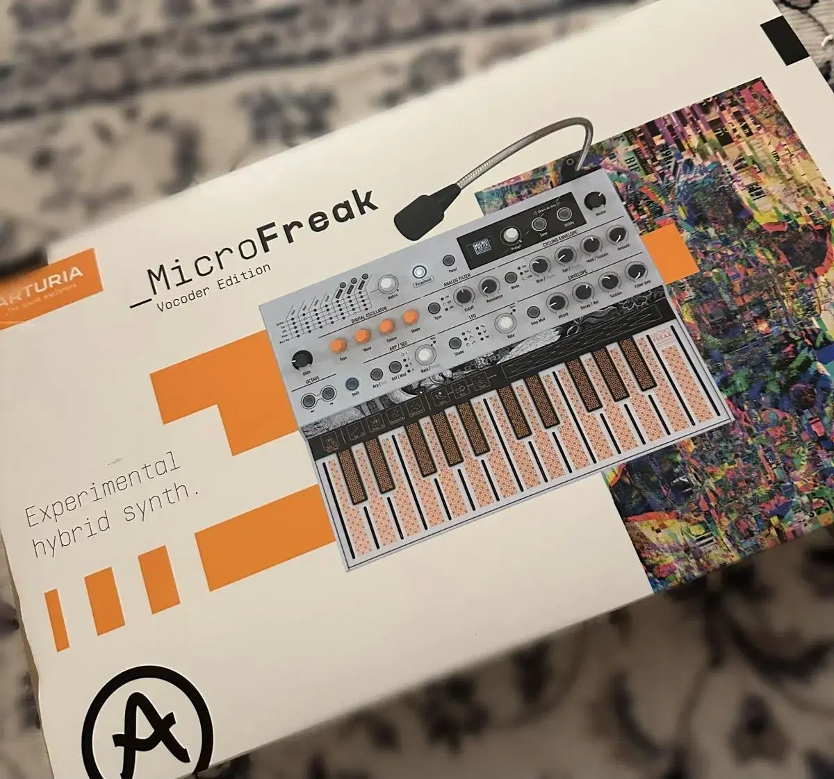 ショッピング人気商品 ARTURIA MicroFreak VOCODER EDITION 箱ボロ